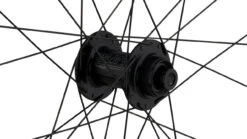 Tune Crosser Endurance Disc Center Lock Carbon 28" Laufradsatz -Shimano Verkäufe 318617