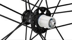 Campagnolo® Shamal Ultra C17 2-Way Fit Laufradsatz -Shimano Verkäufe 345275