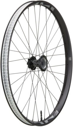 E-thirteen Espec Plus Enduro Boost 27,5" Laufradsatz -Shimano Verkäufe 381582