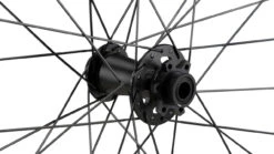 ZIPP 3ZERO MOTO ZM2 Carbon Disc 6-Loch Boost 27,5" Laufradsatz -Shimano Verkäufe 384510