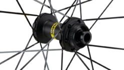 Mavic Cosmic SL 65 Disc Center Lock Carbon Laufradsatz -Shimano Verkäufe 385726