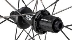 Dt-swiss ARC 1100 DICUT 80 Carbon Disc Center Lock 28" Laufradsatz 12 Dt-swiss ARC 1100 DICUT 80 Carbon Disc Center Lock 28" Laufradsatz -Shimano Verkäufe 436890