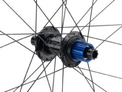 Tune Race 25 Boost Disc Center Lock 29" Laufradsatz -Shimano Verkäufe 451147